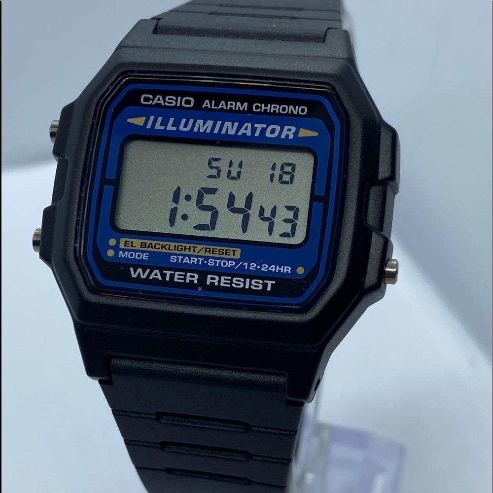Casio Unisex Size 33 mm Diameter Rubber  Digital